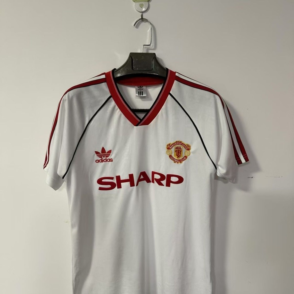 88-90 Kaos Retro Manchester United Away Lengan Pendek