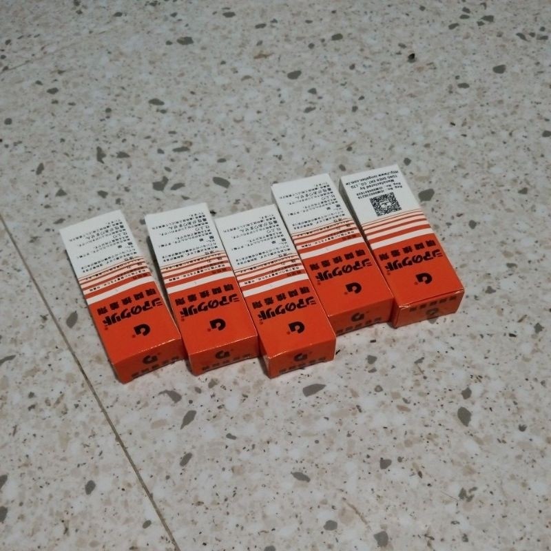 

LEM G- LEM KOREA KUALITAS SUPER KUAT 5PCS //10PCS/ 15PCS/ 20PCS