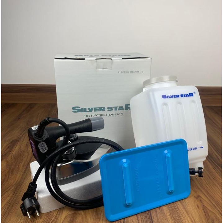 Setrika Uap Silverstar ES300 / Gosokan Uap Silverstar ES300 (Laundry, Gantungan, Infus)