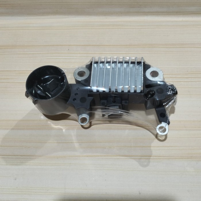 Ic Regulator Charge Dinamo Alternator ISUZU ELF NLR 55 TRAGA