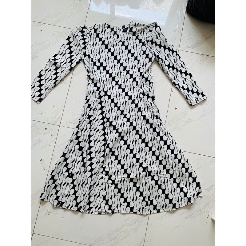 LOVIND Dress Batik Kasual Pesta Panjang Aura