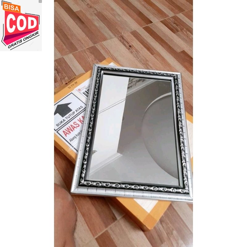 CERMIN DINDING/CERMIN GANTUNG UKIR/ cermin rias/kaca cermin/kaca dinding/kaca figura/cermin dekorasi