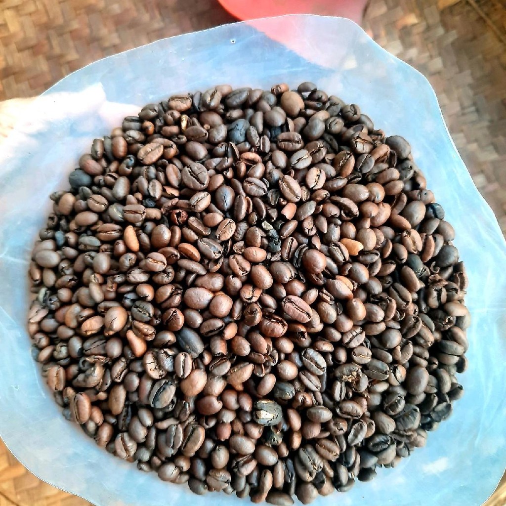 

kopi robusta 1 kg | Dark (bisa request) | roated coffe beans | produksi blitar asli lereng gunung kawi | Premium grade 1 Bubuk Coffee Hitam bisa dibuat Espresso Hitam Espresso rasa Natural
