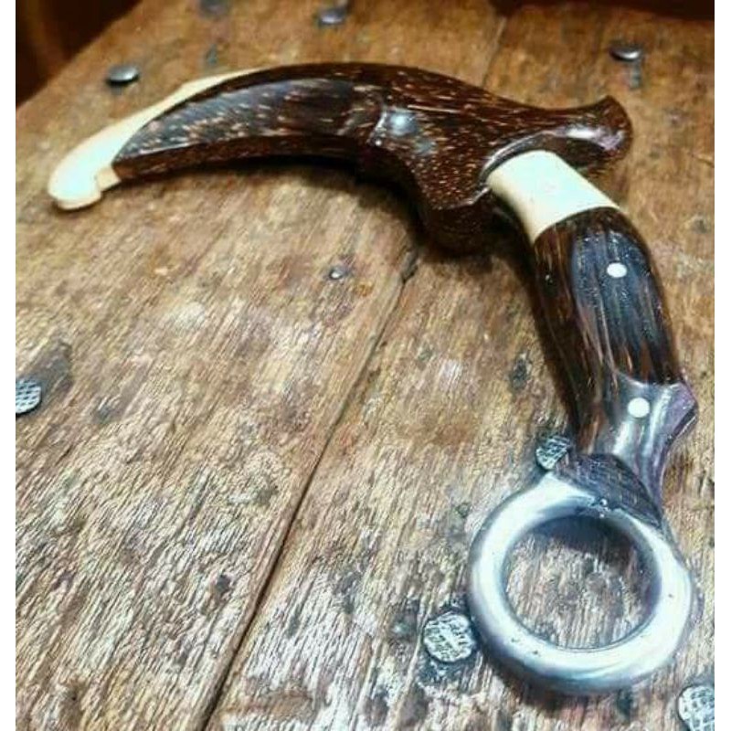 PISAU survival berburu kerambit Aren Super Tajam