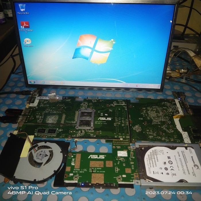 Mainboard Asus U36S /  U36SD REV. 2.1
Processor I5-2450M