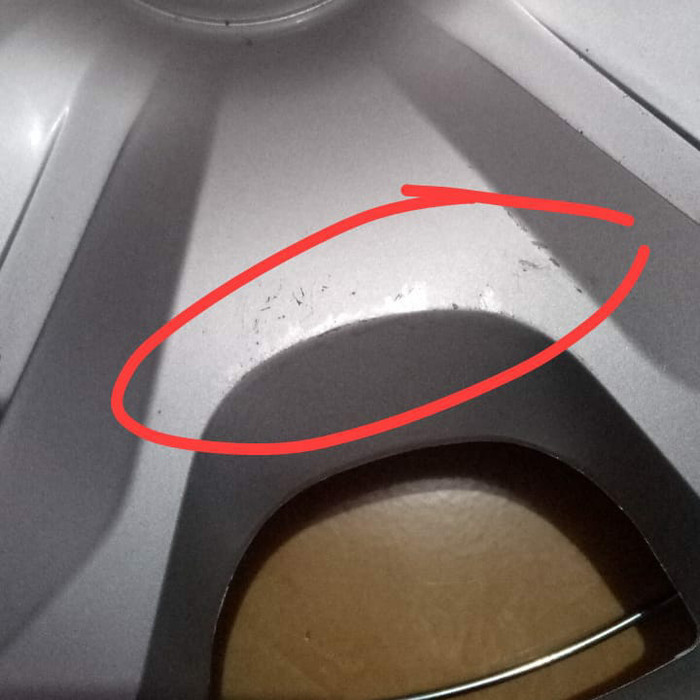 Terlaris -Dop/tutup velg 14 new xenia 99% cocok avanza sigra ayla kijang futura