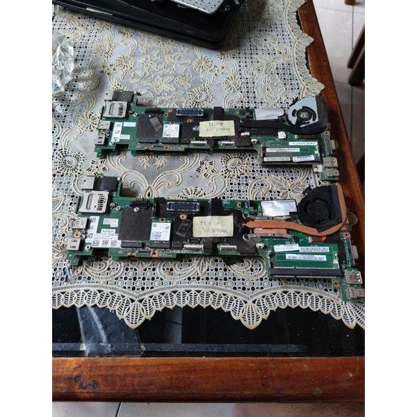 MotherBoard Lenovo X240 Hidup No display