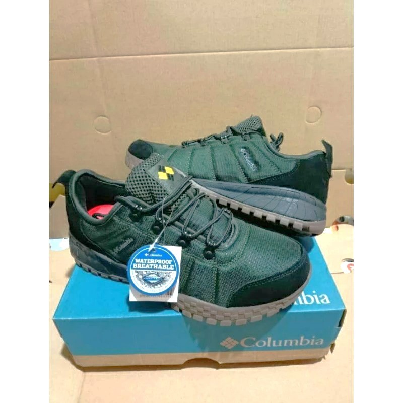 COLUMBIA TREKKING SHOES / Sepatu Trekking Pendek Gunung Hiking Columbia