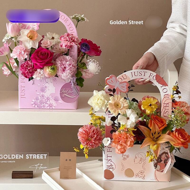 

1pcs Box Bouquet Bunga Mother's Day 2025 / Flower Box Tenteng Bouquet / Packaging Box Wrapping Paper Bag Gift