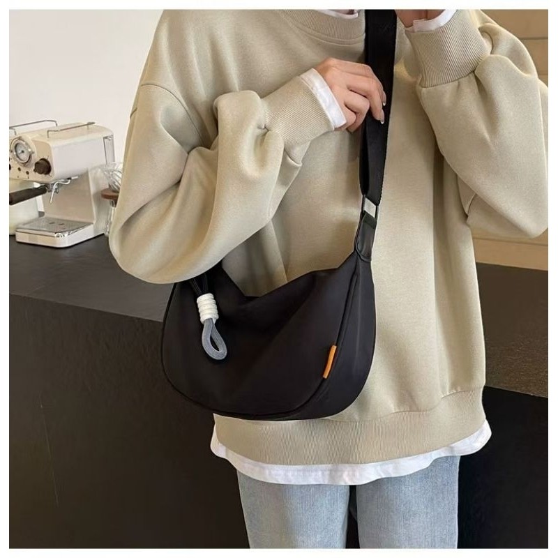 SN0129 - Tas Selempang Kekinian Tas Olahraga Tas Selempang Muat banyak