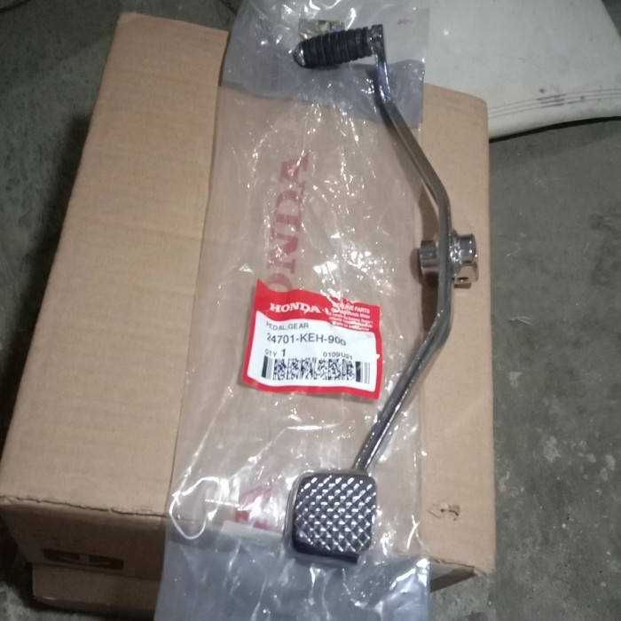 pedal persneling operan gigi Honda GL PRO ORI AHM