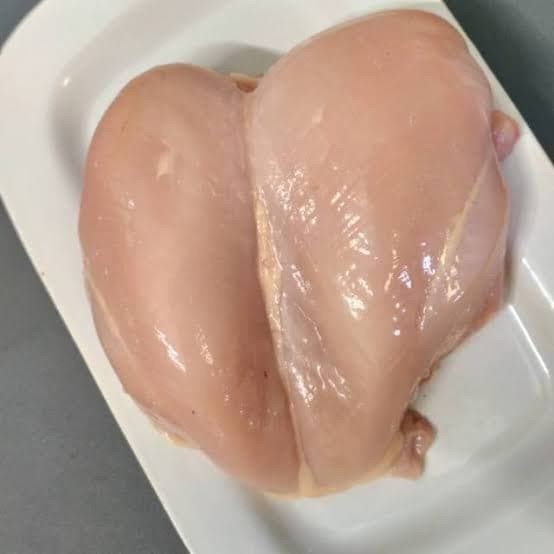 

Boneless Dada Ayam Segar / Fillet Dada Ayam Fresh (Ayam Segar) 500gr