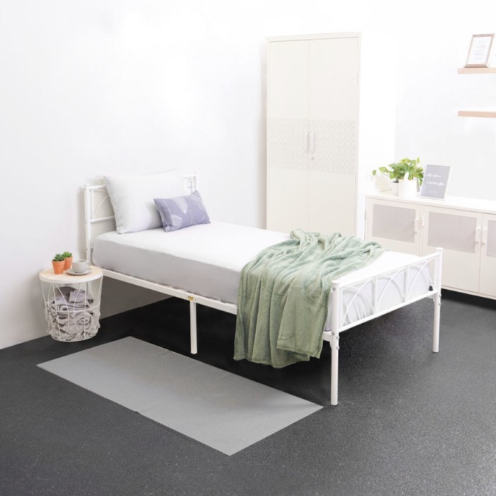 ranjang besi 100x200 cm Dipan Besi Informa - 120 x 200 Cm GUS