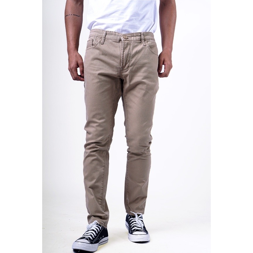 Bombboogie Celana Panjang Pria Chinos Slimfit C1 Series Khaki 43SC1B5KH