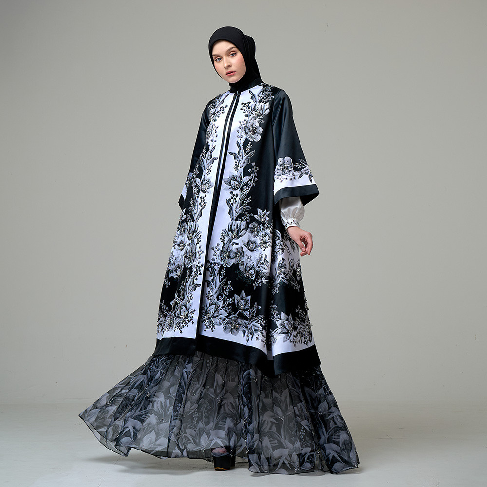 Signature Raya Chamber Dress One Set