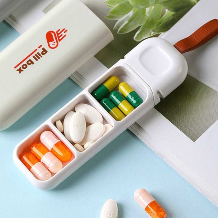 PLGI Kotak Obat Mini Portable Medicine Pill Box 3 Grid A24L3Q