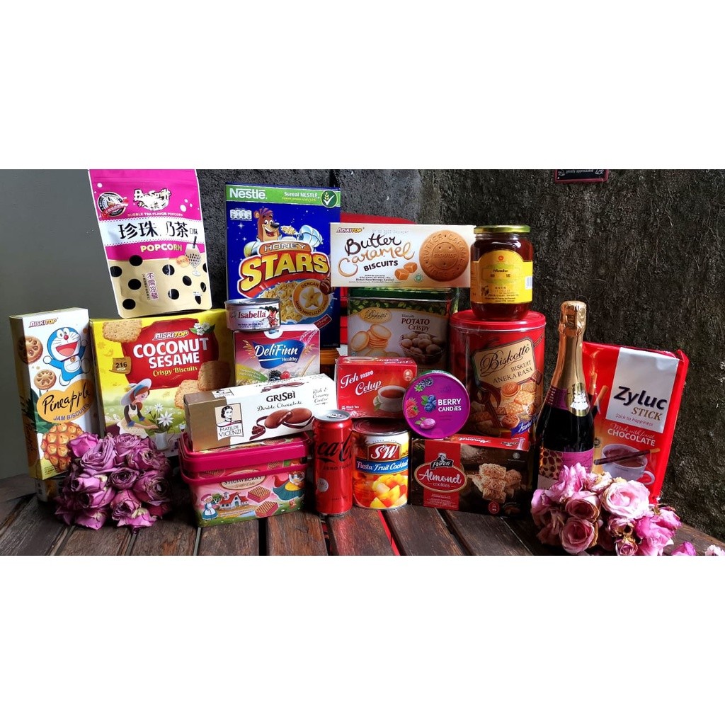 

Paket Parcel Natal 2021 / Christmas Hampers / Parsel natal / Bingkisan Tahun Baru / Ready Stok / Gift Hampers / Gift Box / Parsel Box / Hadiah Natal