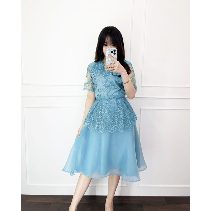 Noella Dress Satin Velvet Kombi Brokat Tile Mutiara Dress Organza Pendek Mewah Dan Elegant Gaun Rema