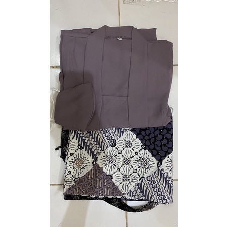 

✨LARIS✨ -SET Kebaya Kutu Baru Modern Long Tunik / Kebaya Kutu Baru / Kebaya - Hitam, Kebaya Saja/Cht