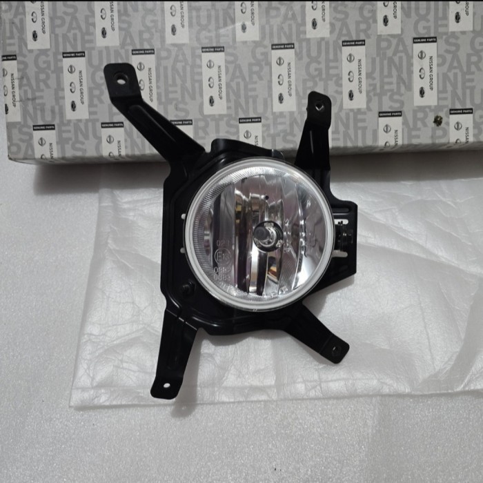foglamp fog lamp NISSAN XTRAIL T31 XT XTREMER XT bagian KIRI ORIGINAL GRESS BARU