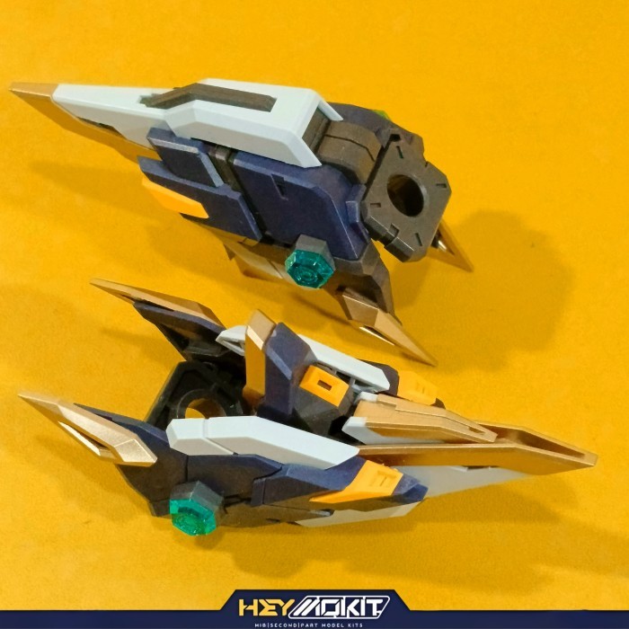 MG 1/100 SNAA MARTIAL EMPEROR SUPERNOVA PART SHOULDER MODEL KIT