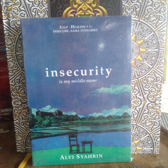 Buku Insecurity alvi syahrin
