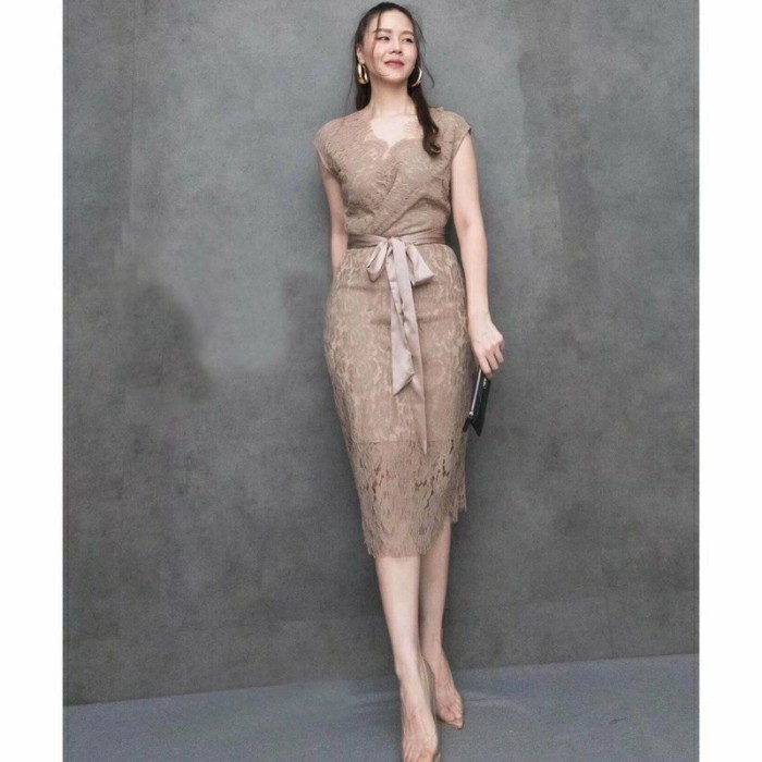 ✨LARIS✨ -Vexana Lace Party Dress import Dress Pesta Mewah Brukat import - Putih, all size