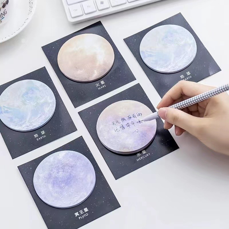 

Sticky Note Motif Galaxy Planet Memo Catatan Lucu
