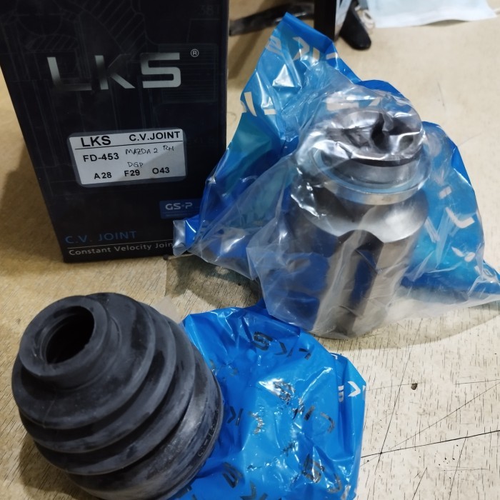 cv joint as roda dalam mazda 2 manual kanan BARU