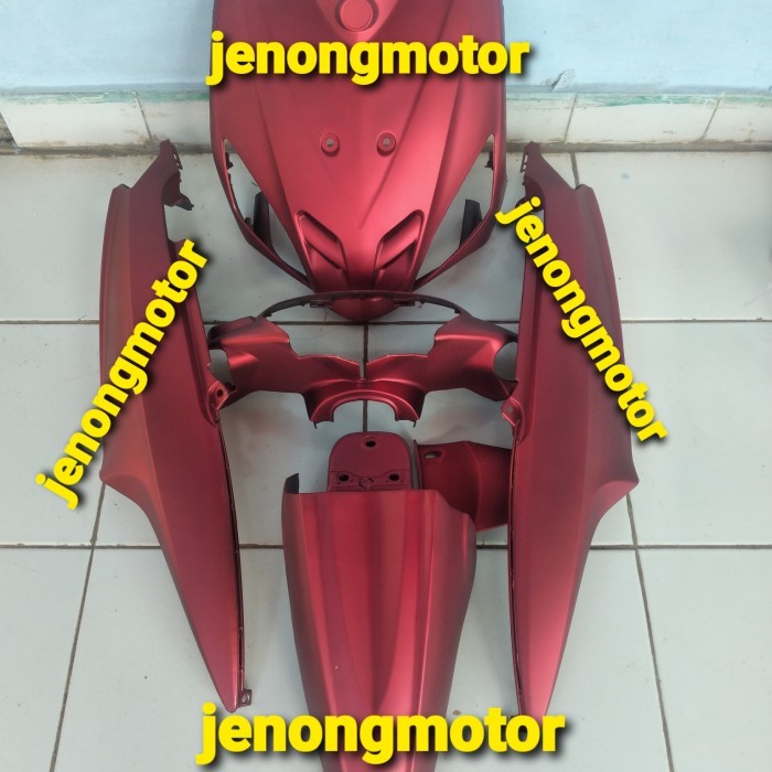 Cover full body halus mio sporty lama merah doff