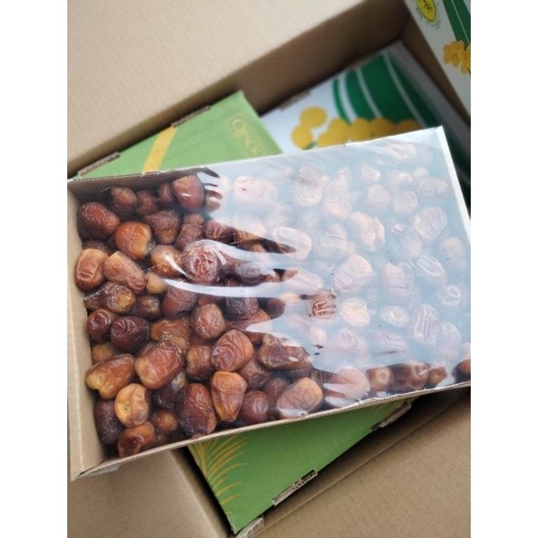 

Kurma Sukari 3kg AlQassim NR Saudi Original