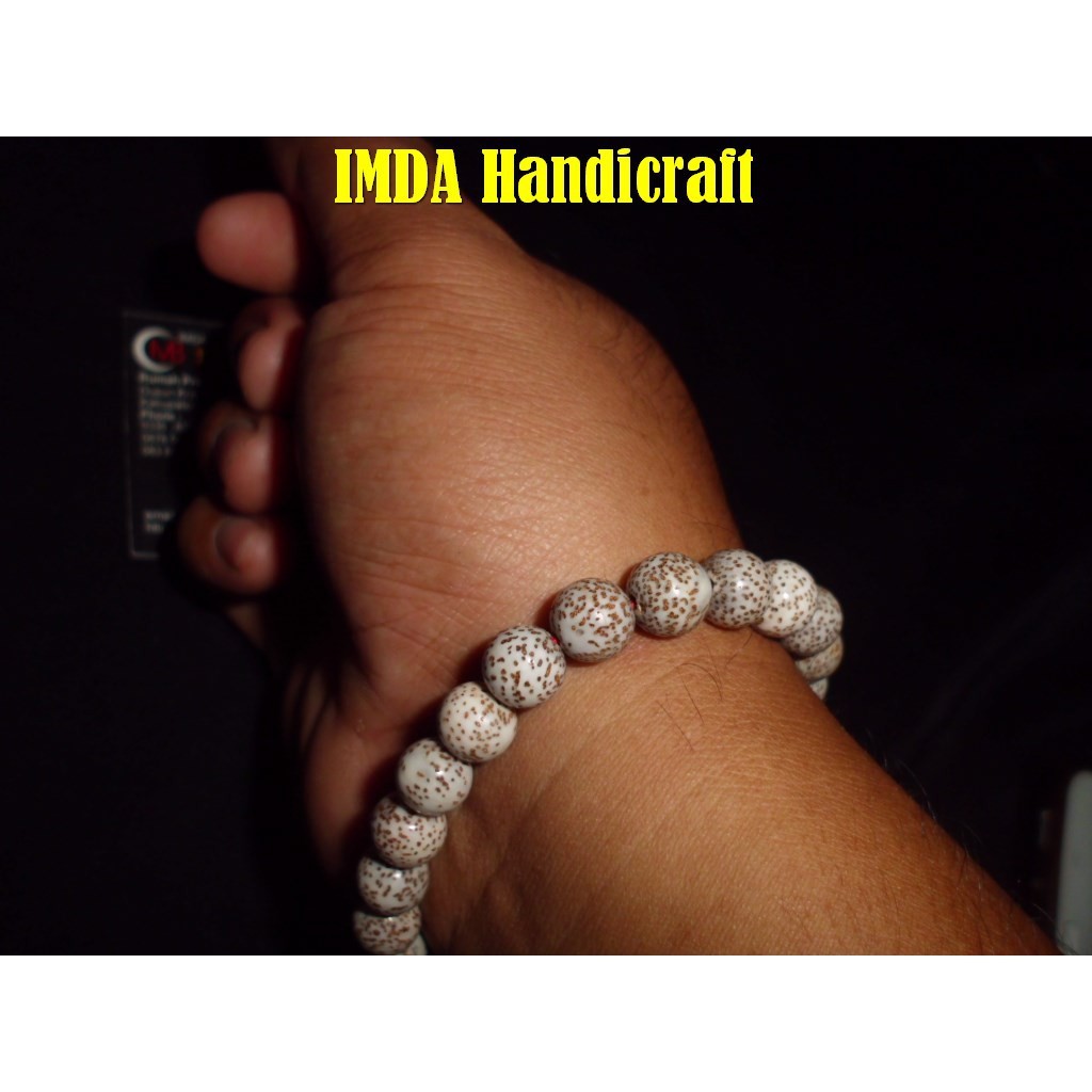 IMDA HANDICRAFT Gelang biji rotan hutan ukuran 8 mm - kode  GBR00008