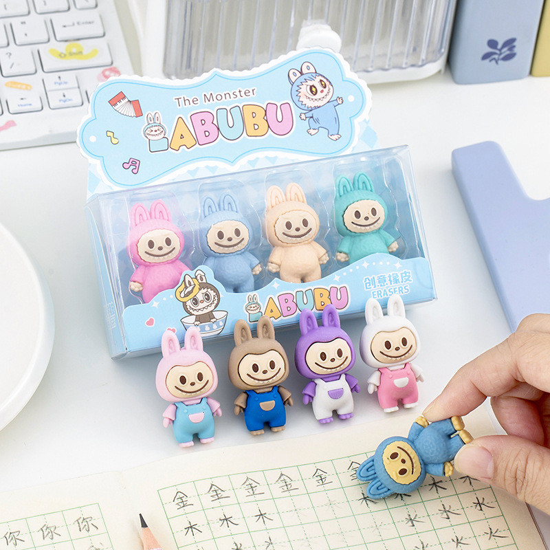 

BEST DIKEMAS DALAM BOX MIKA TRANSPARAN / PENGHAPUS MOTIF KARTUN LABUBU 1 SET ISI 4 PCS / PENGHAPUS BOX MIKA BENING