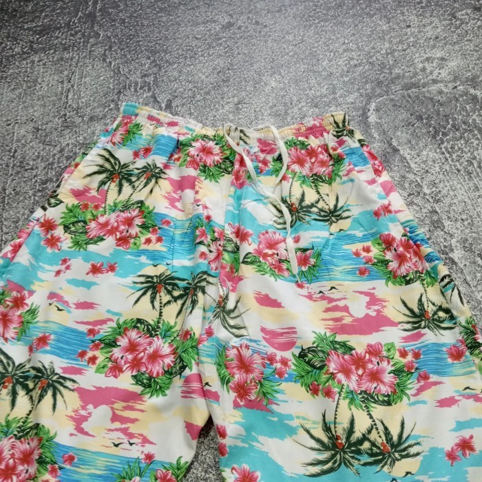 Celana pendek pria wtaps khaki sport unbrand