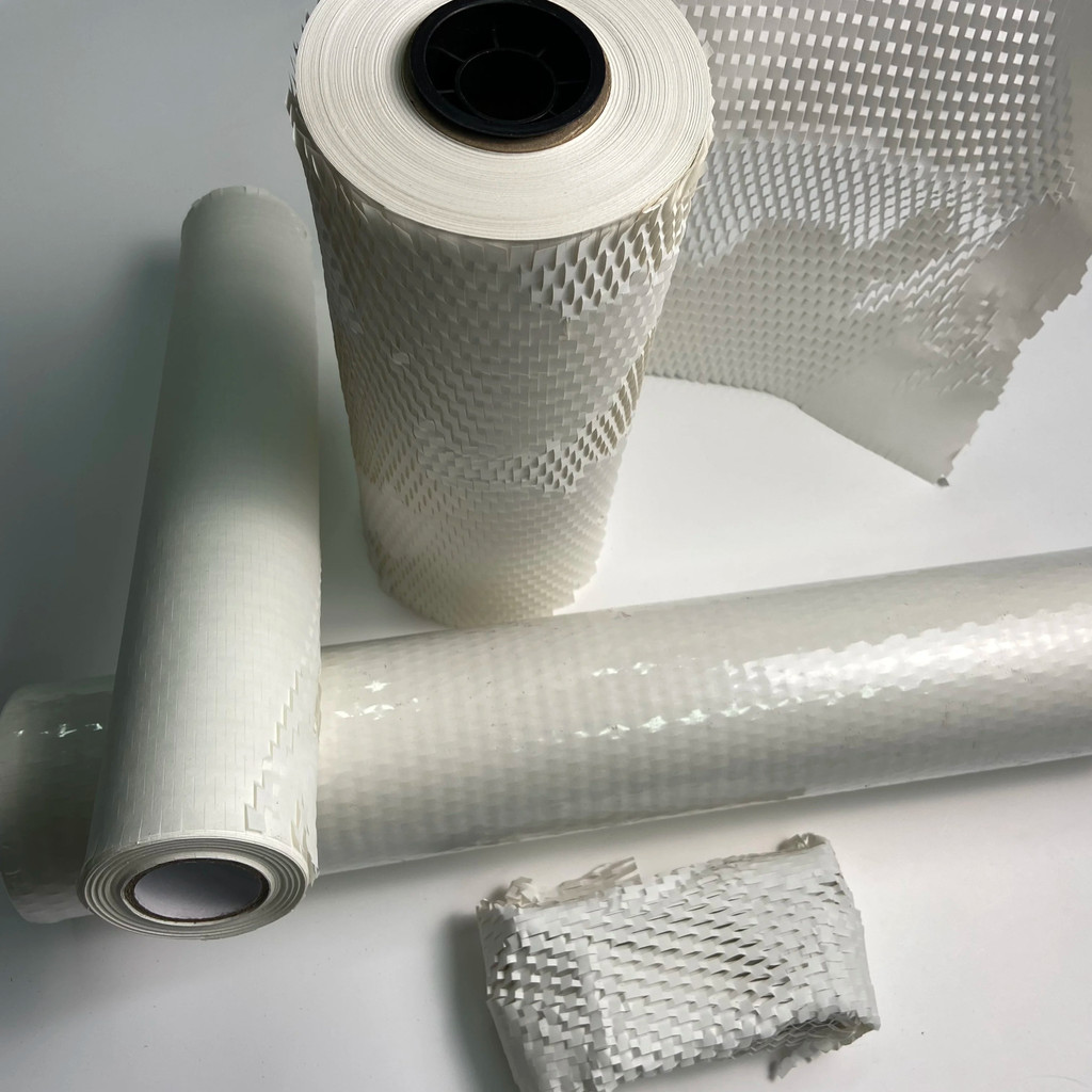

30cmx10m/20m White Honeycomb paper for transportation, gifts, buffer collision, sound insulation, thermal performance
