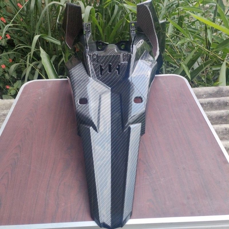Spakboard belakang carbon Vario 125 150 2015-2017