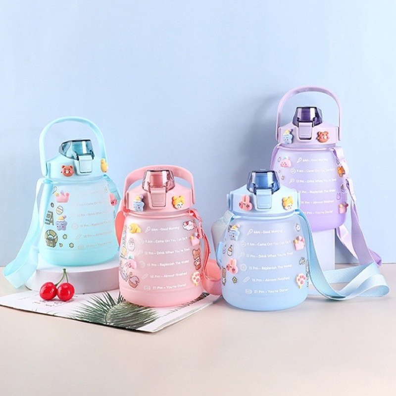 (TOS) BOTOL AIR MINUM GEMOY BULAT / KOTAK VIRAL AUREL STIKER GRADASI 1.3 LITER PENGINGAT WAKTU BPA F