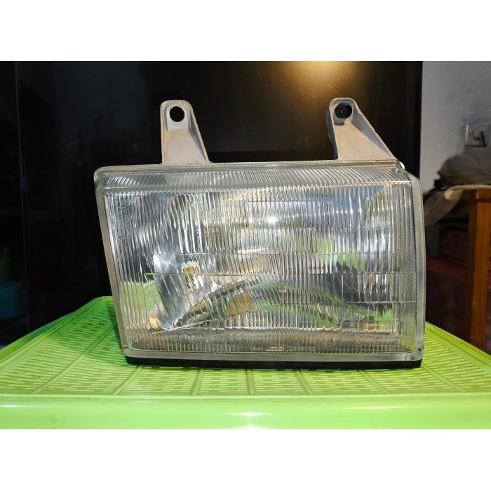 Headlamp Lampu Depan Ford Ranger 1999-2002