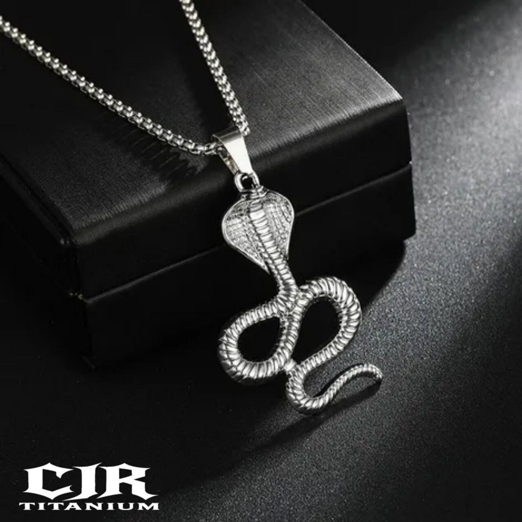 KING COBRA PENDANT AND CHAIN NECKLACE-KALUNG TITANIUM SILVER LIONTIN ULAR KING COBRA PRIA WANITA ANT