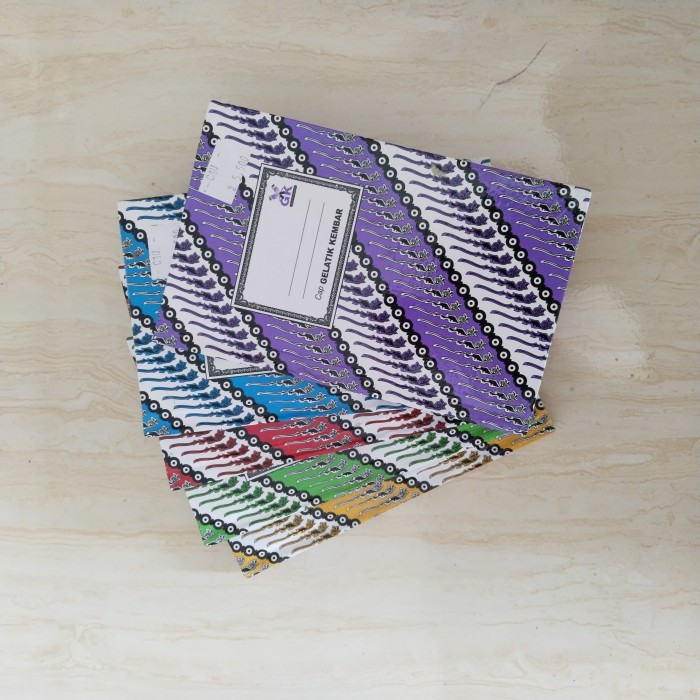 

Buku Oktavo Hard Cover Gelatik 50