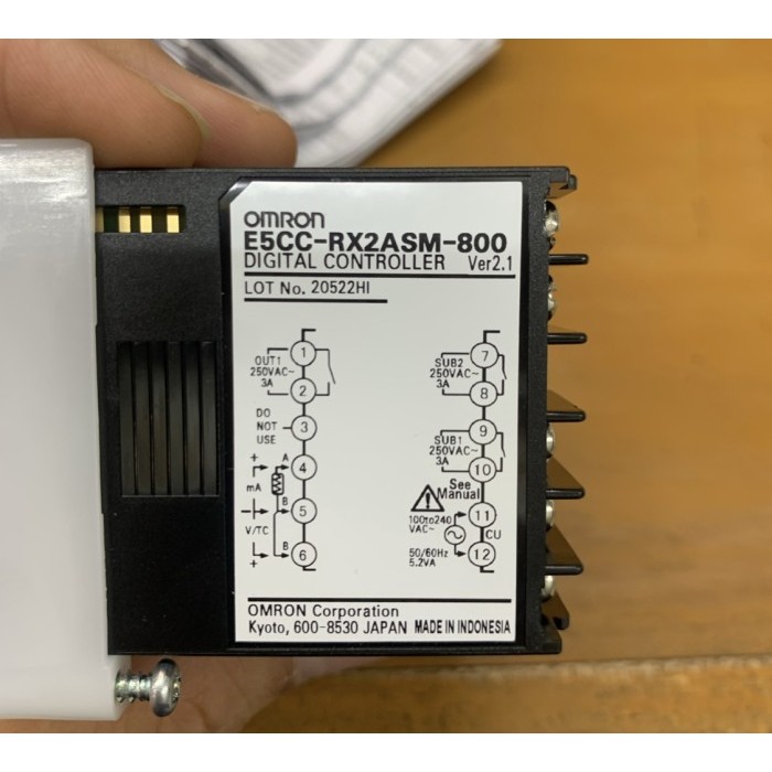 JS88 Temperature Control OMRON E5CC-RX2ASM-800 OMRON