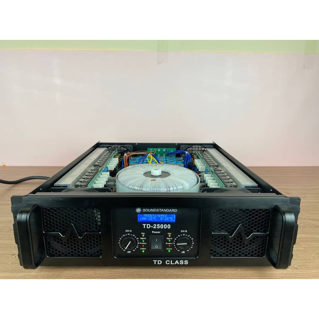Section POWER AMPLIFIER SOUNDSTANDARD CLAS TD 25000 /  TD25000  / TD-25000