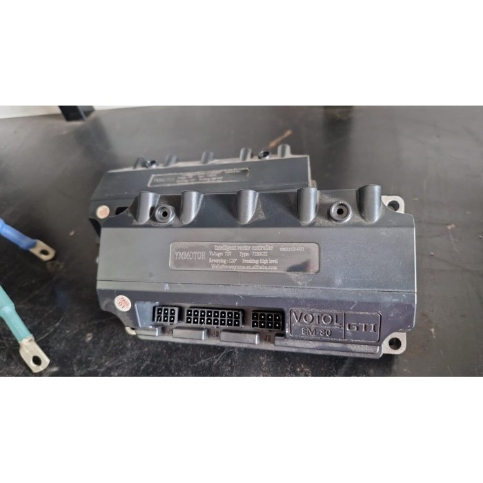CONTROLLER SEPEDA/MOTOR LISTRIK / CONTROLLER EM 80 GTI