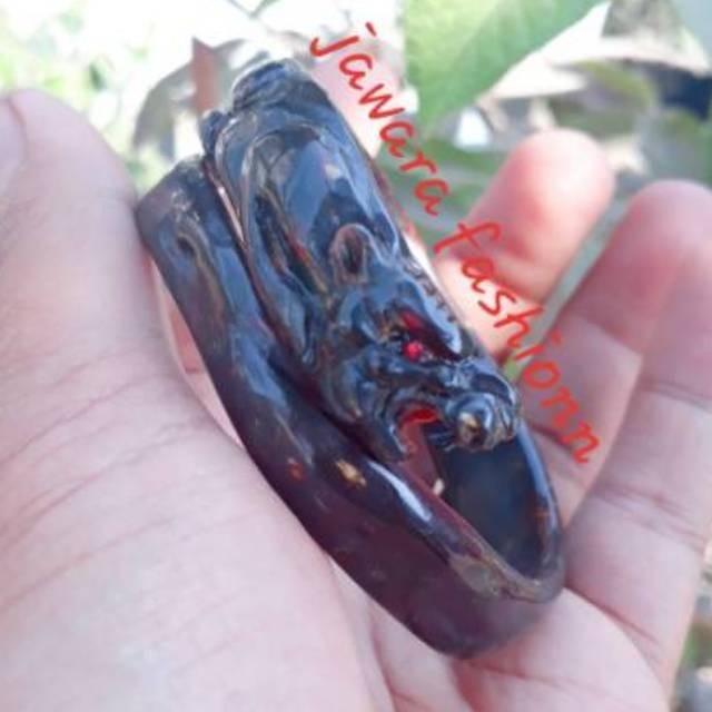 GELANG AKAR BAHAR UKIR MACAN MENERKAM
