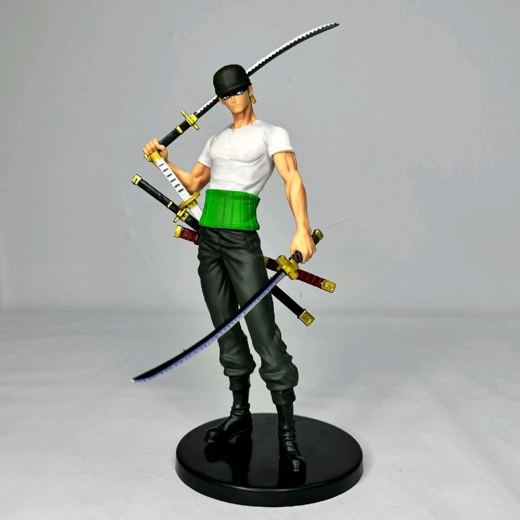 Action Figure Roronoa Zoro Kaos Putih 24cm One Piece Anime Pvc