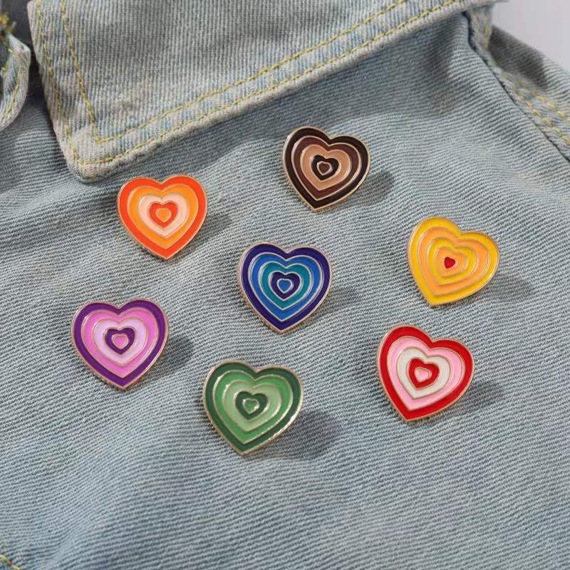 Rainbow Color Heart-shaped Enamel Pin Children's Lovely Brooches Clothes Cowboy Bag Holiday Gift Sho