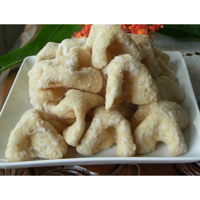 

Cemilan Kembang Jambu Manis Kemasan 250gr