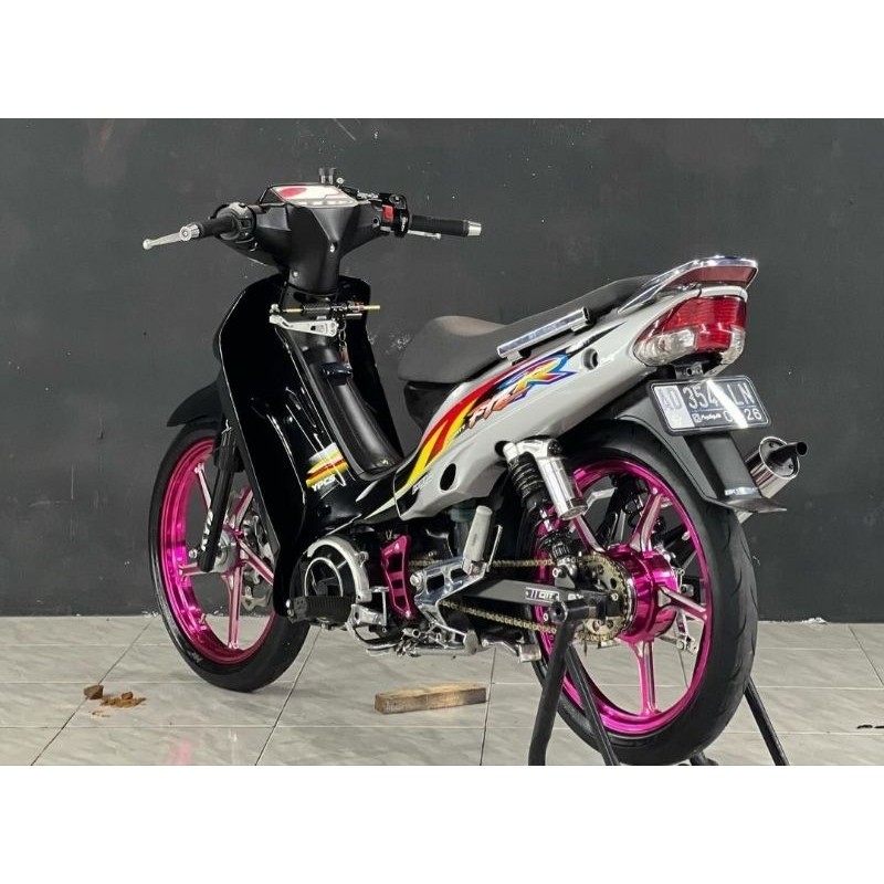 Striping F1ZR LE 1999 2000 HITAM SILVER lis stiker standar ori F1ZR LE sporty limited edition Hitam 