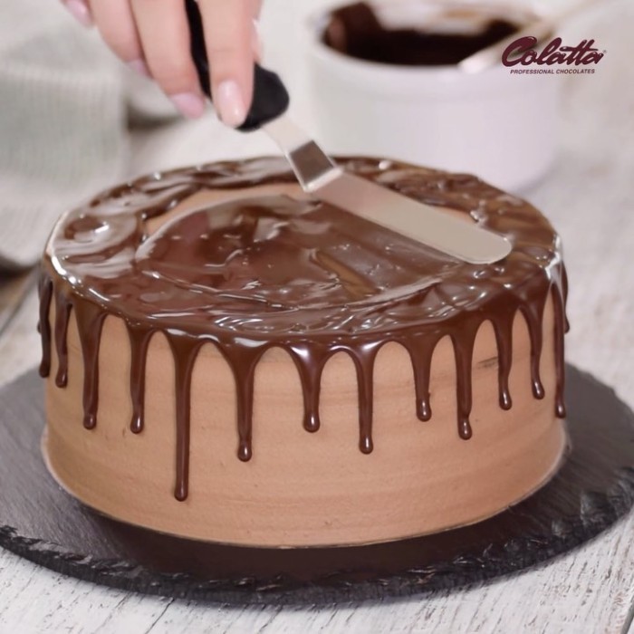

Colatta Compound Dark 1kg