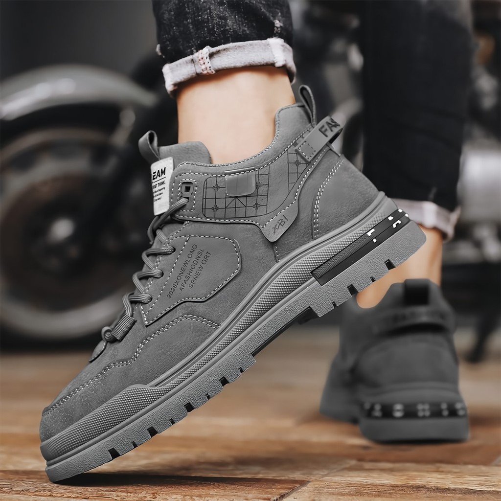 Sepatu Pria Hiking Kasual Sneakers Anti Slip Sepatu Lari Olahraga Cowok LV0687